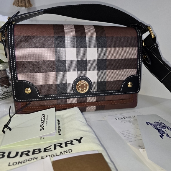 Burberry Giant Check & Leather Note  Crossbody bag Birch Brown with Reciept - Picture 2 of 13